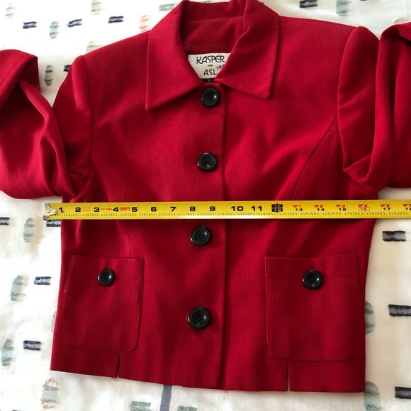 Red Kasper jacket - Picture 4 of 8